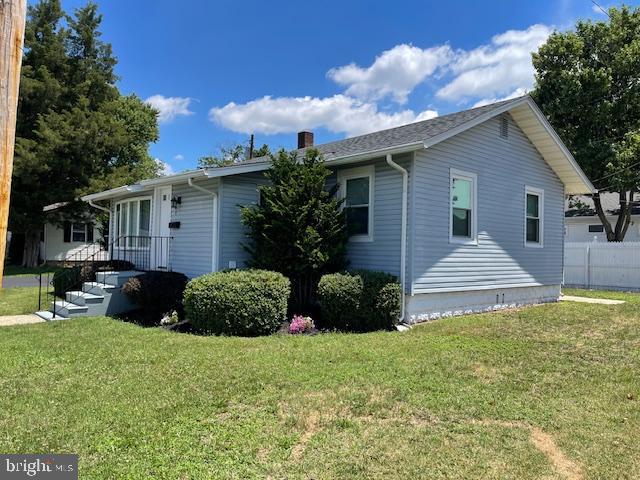 241 E Street Carneys Point, NJ 08069 - Photo 4 of 29