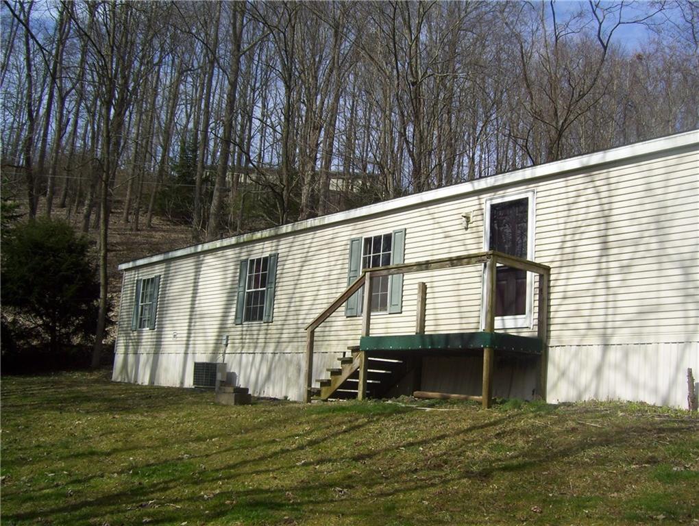 168 Montague Road Addison, PA 15411 - Photo 3 of 10 Gallery Image 3