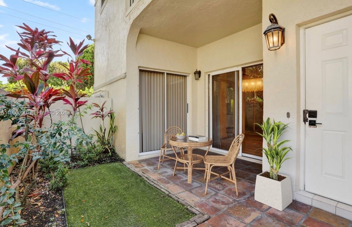 6582 Via Regina, Unit 6582 Boca Raton, FL 33433 - Photo 4 of 23