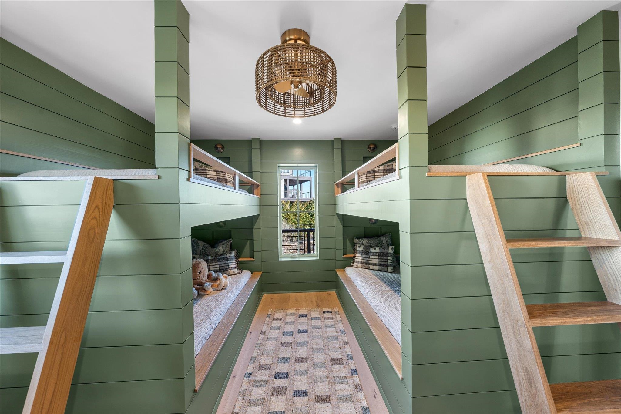 4277 5th Avenue Avalon, NJ 08202 - Photo 35 of 48 a bathroom with a bathtub and a rug