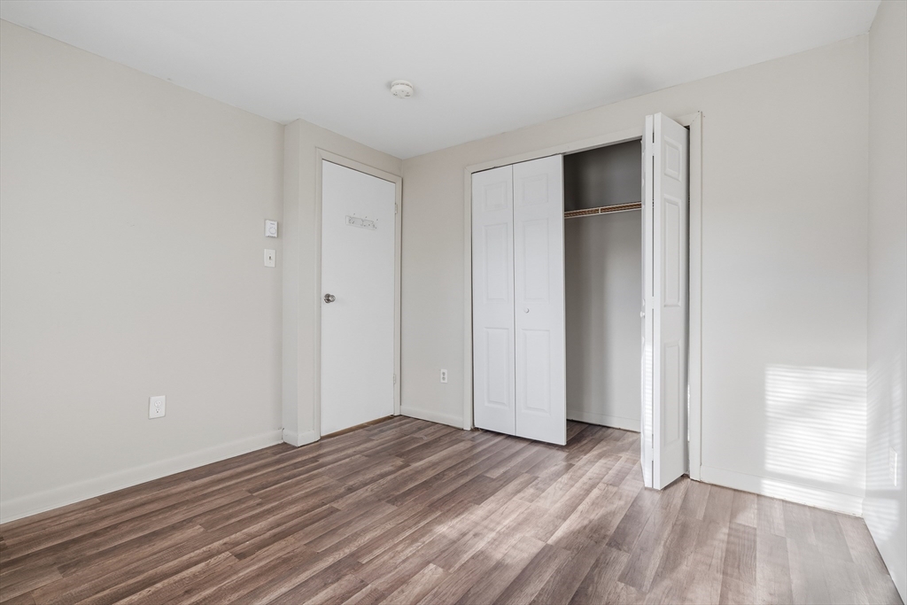 120 Orchard Street, Unit B Springfield, MA 01107 - Photo 11 of 13
