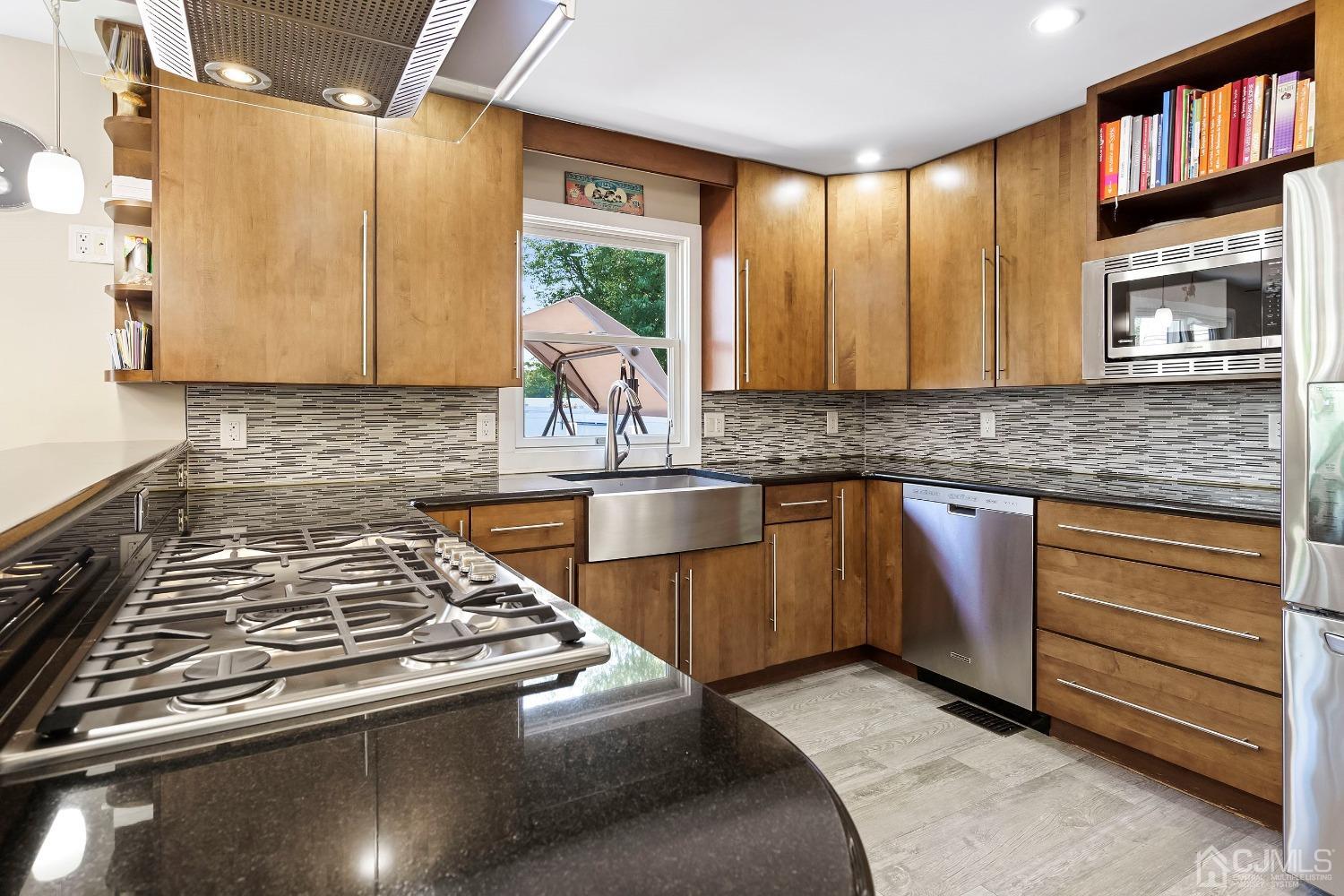 70 Silver Bay Road Toms River, NJ 08753 - Photo 8 of 54 Gallery Image 8