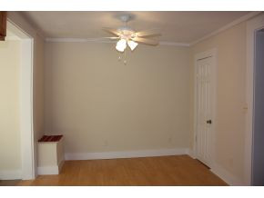 43 Clear Springs Road Limestone, TN 37681 - Photo 4 of 24 Dining area with buil in bench