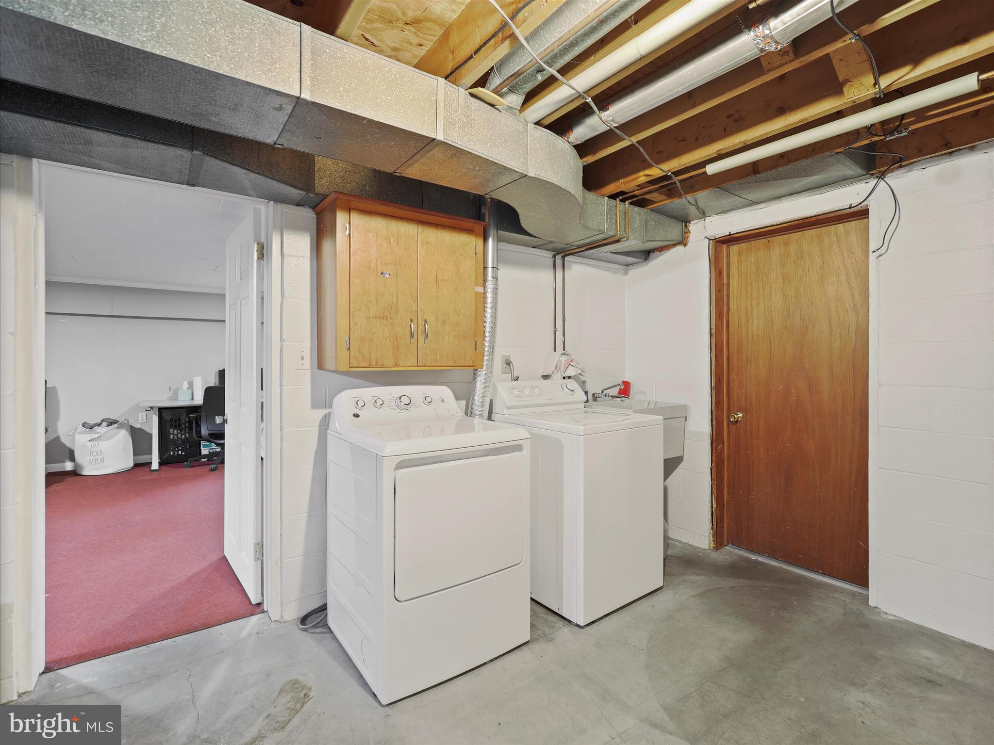 15621 Oak Road Waynesboro, PA 17268 - Photo 23 of 29 Gallery Image 23