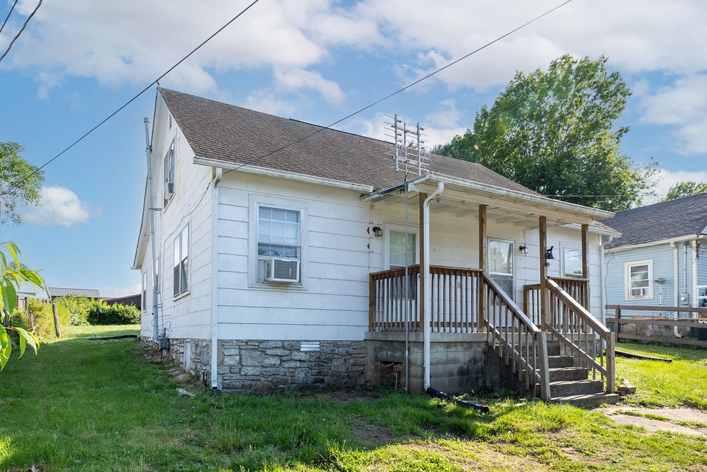 525 Maple Street Lewisburg, TN 37091 - Photo 2 of 36