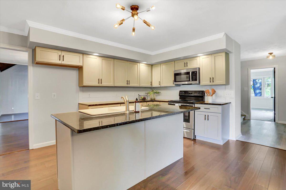 12 Pleasant Valley Road Westminster, MD 21158 - Photo 2 of 48 Gallery Image 2