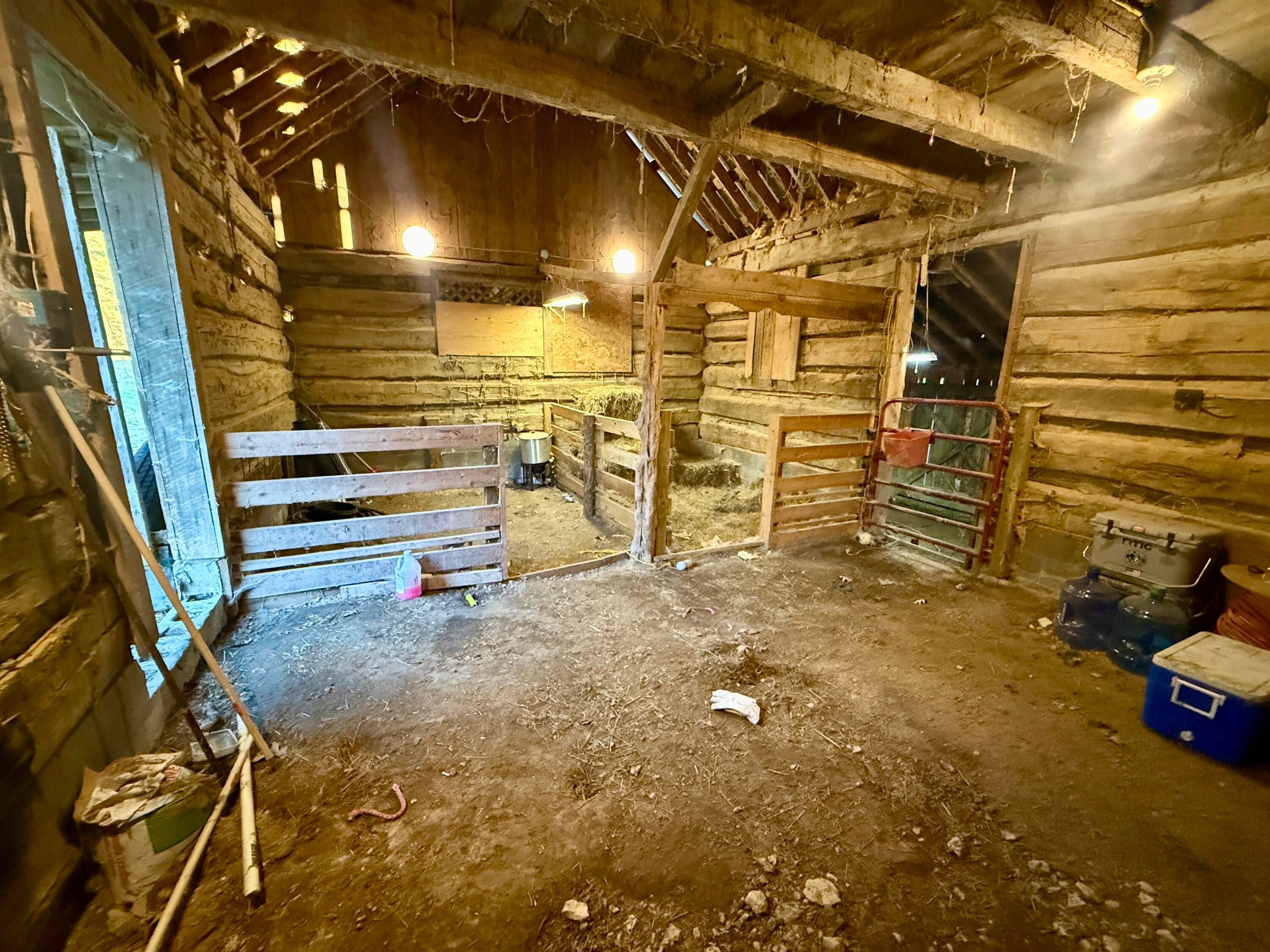 344 Squirrel Ridge Road Caldwell, WV 24925 - Photo 36 of 46 Unique Log Barn
