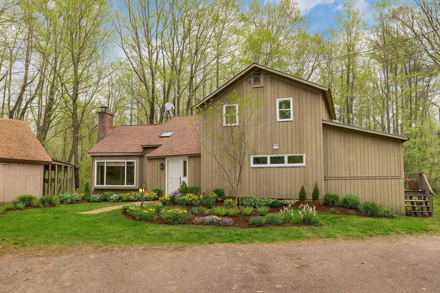 $425,000 | 8 Avery Road, Campton, NH 03223