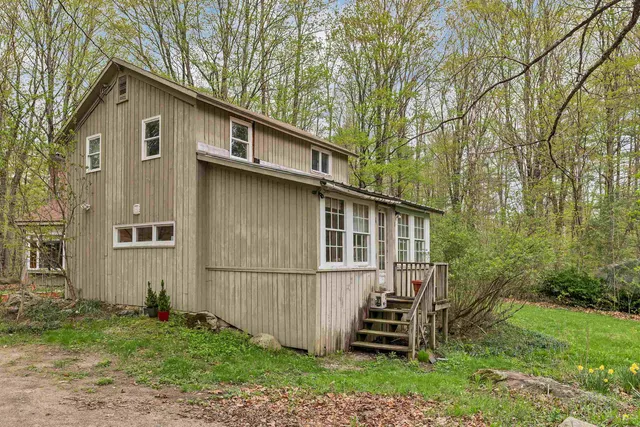 $425,000 | 8 Avery Road, Campton, NH 03223