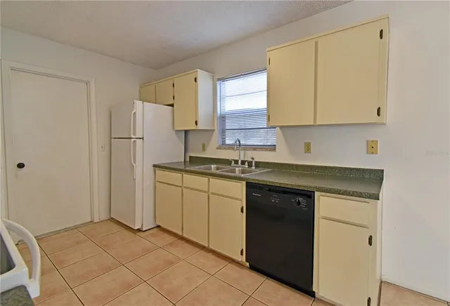 $1,650 | 1390 Esmont Avenue, Spring Hill, FL 34608