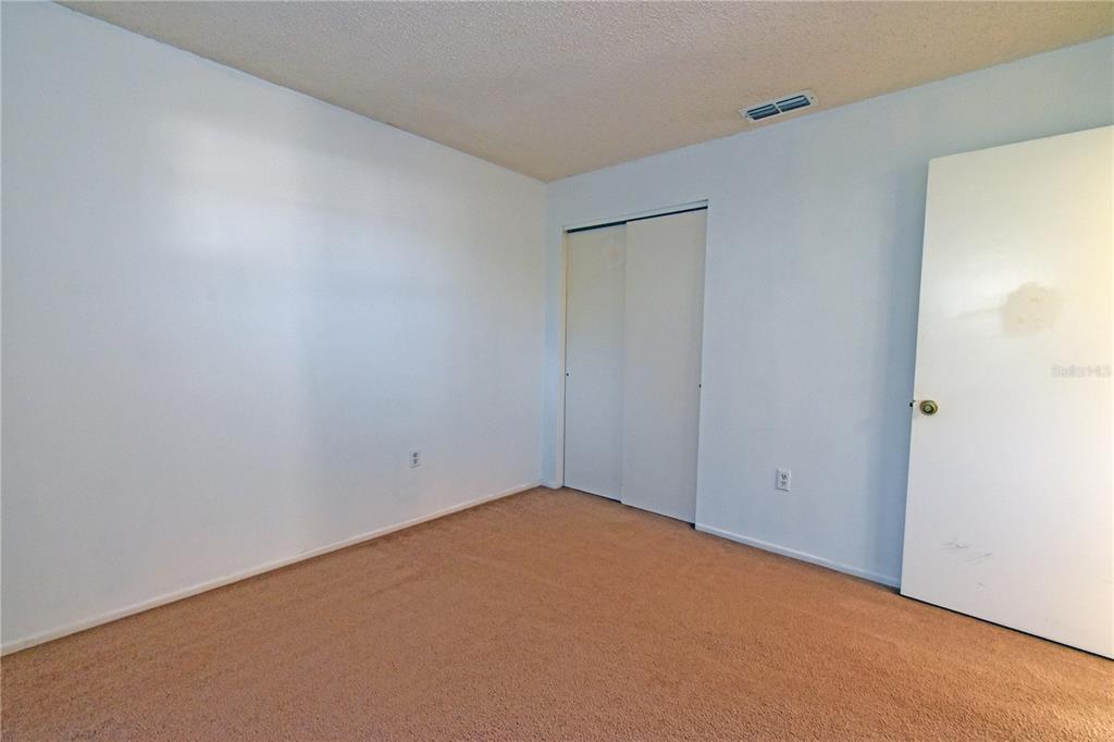 1390 Esmont Avenue Spring Hill, FL 34608 - Photo 25 of 27