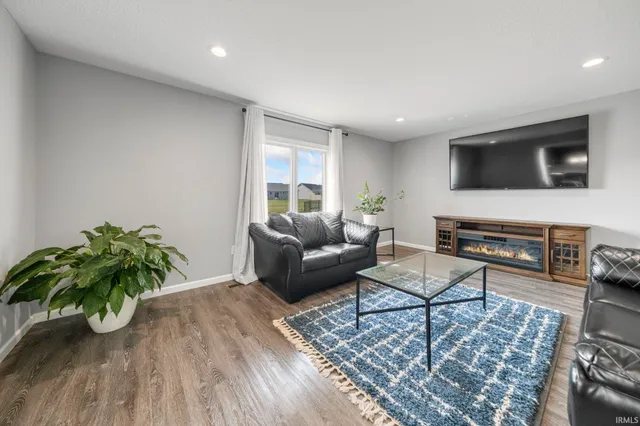 $324,999 | 13271 Silk Tree Trail, Fort Wayne, IN 46814