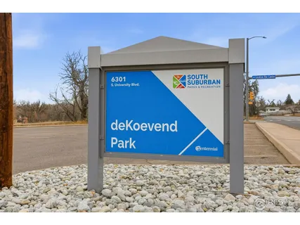 a street sign on a street corner