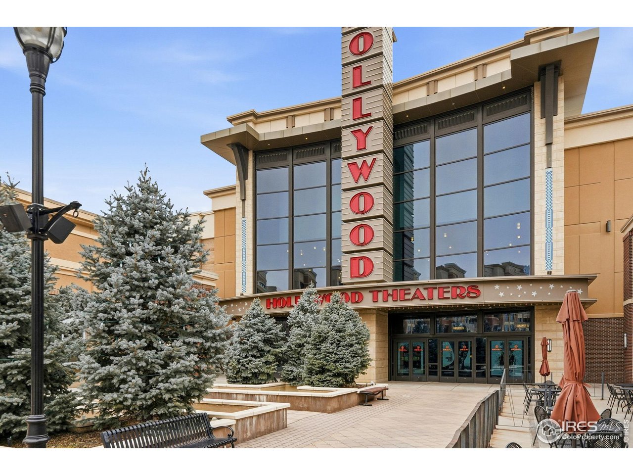 6034 South Steele Street Centennial, CO 80121 - Photo 42 of 46 a street sign on a street corner
