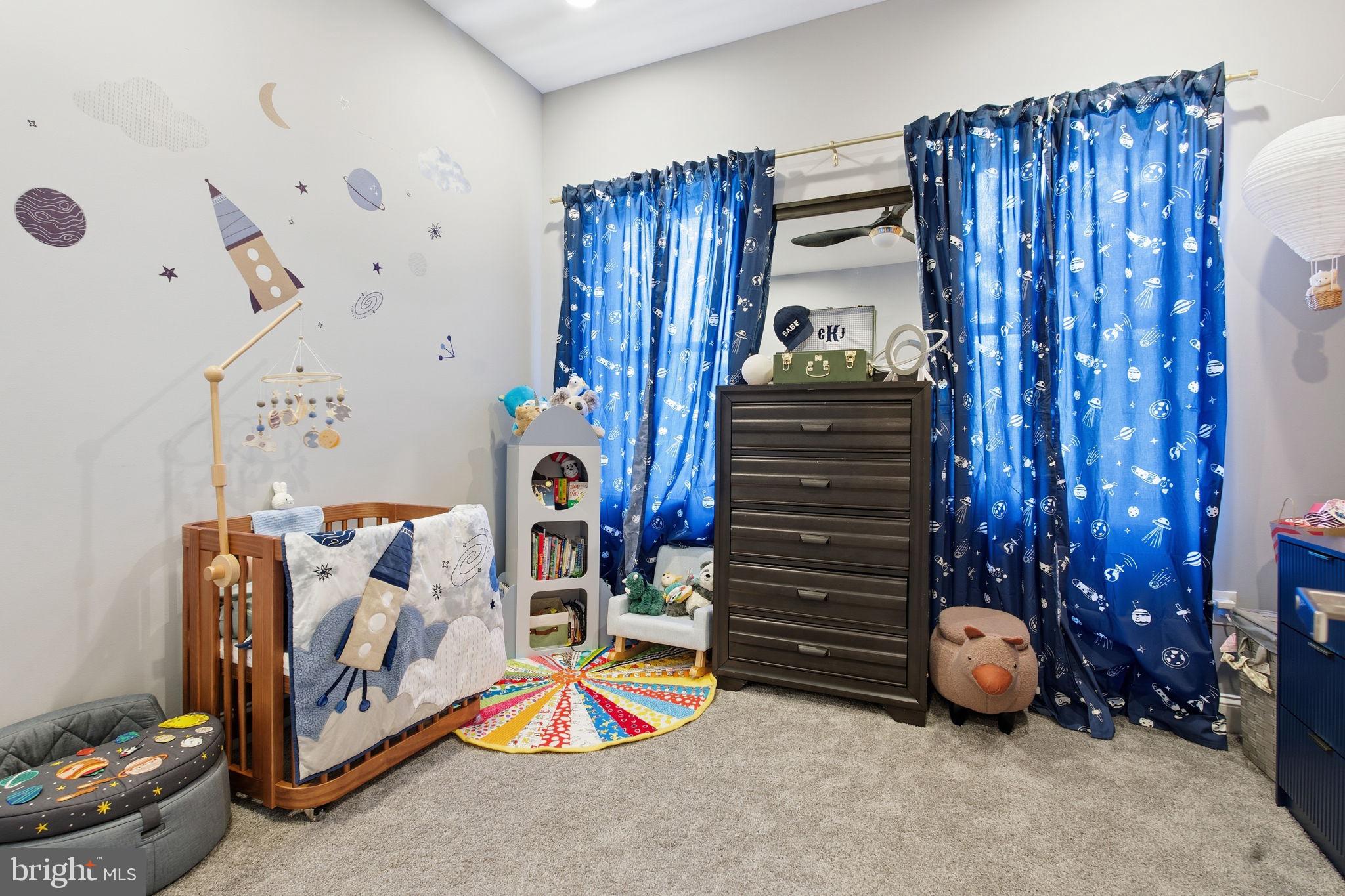 236 South Clinton Street Baltimore, MD 21224 - Photo 17 of 34 a view of an entryway with wooden floor