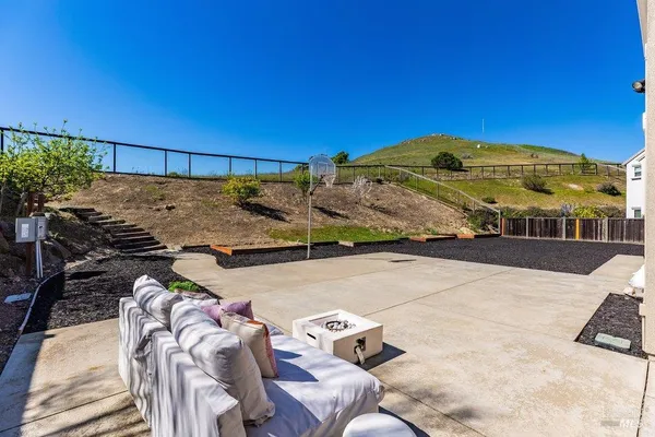 $2,498,000 | 7780 Clifden Court, Dublin, CA 94568