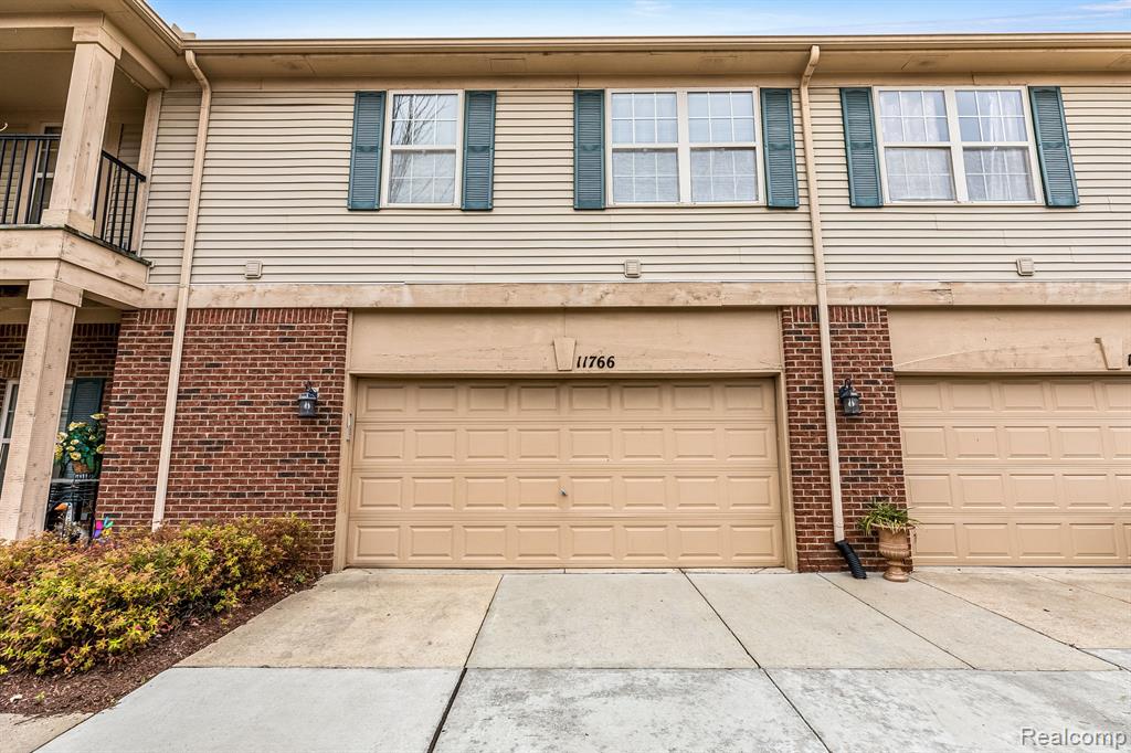 11766 Farmington Road Livonia, MI 48150 - Photo 3 of 23