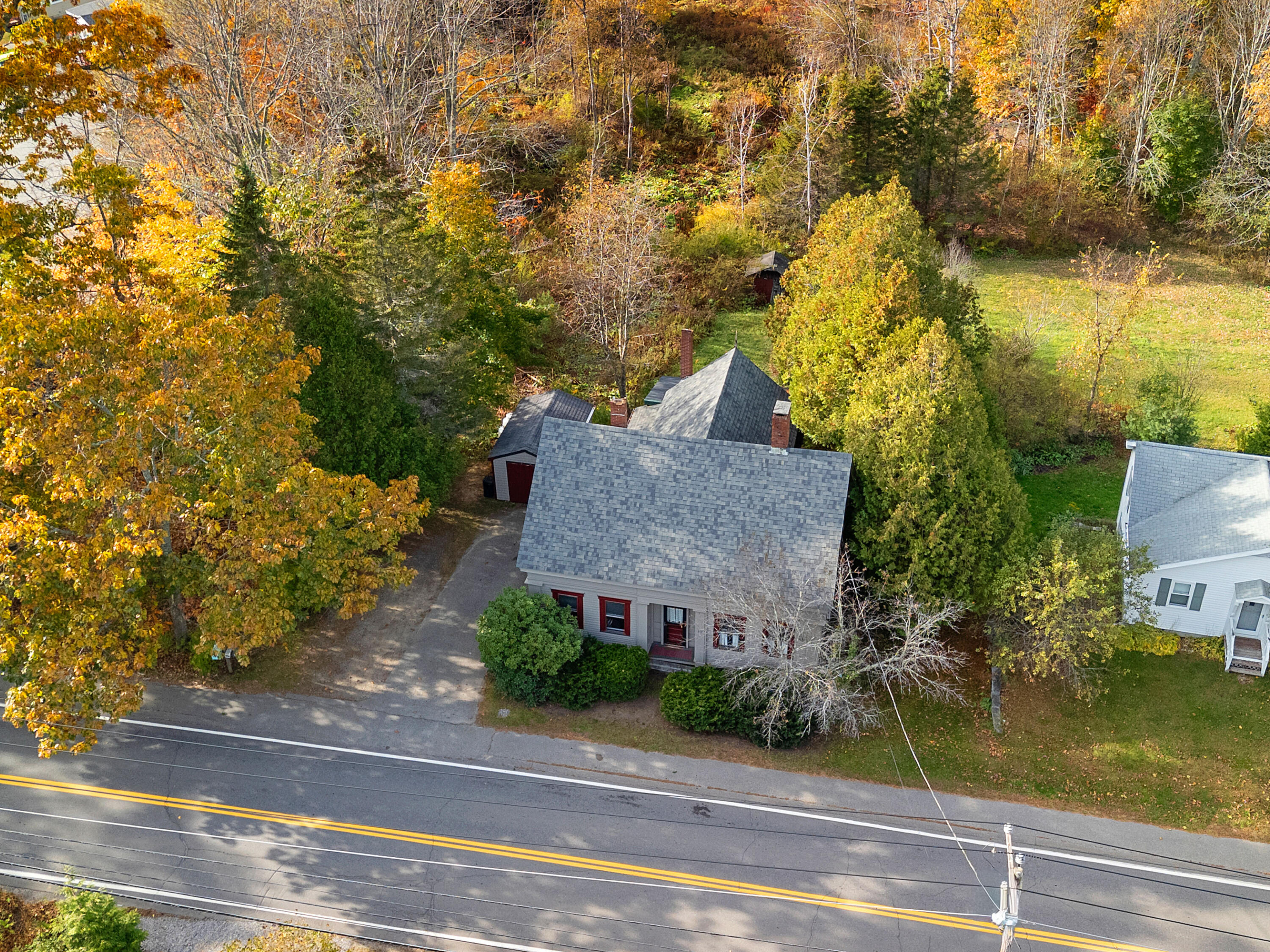 317 Friendship Road Waldoboro, ME 04572 - Photo 33 of 41 DJI_20251019143731_0039_D