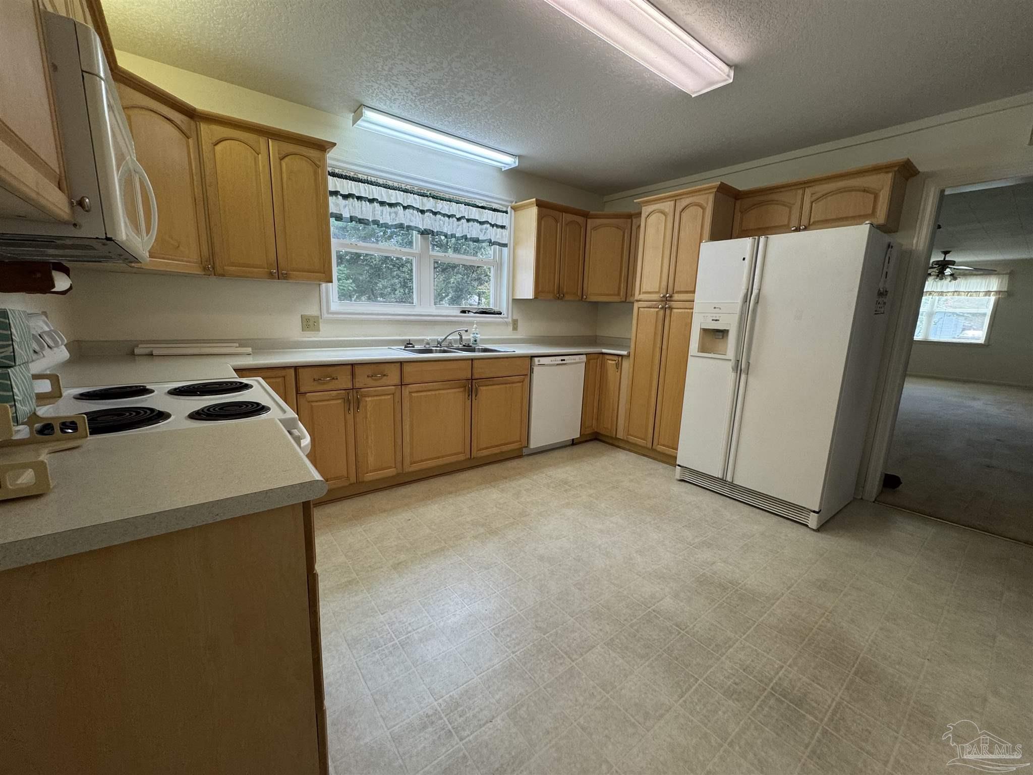 7830 Kelly Field Road Century, FL 32535 - Photo 3 of 28 Gallery Image 3