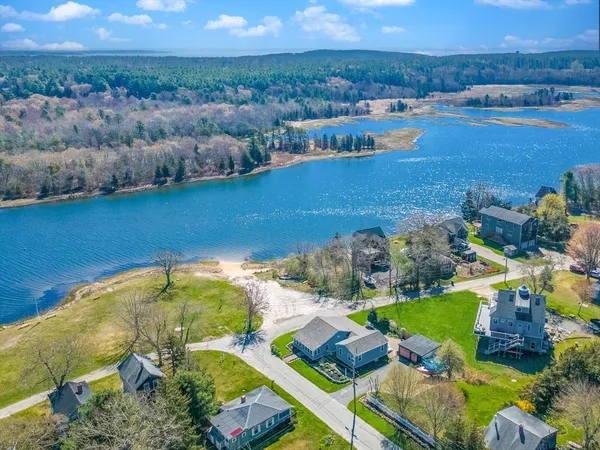 $1,165,000 | 44 Oakdale Avenue, Marion, MA 02738