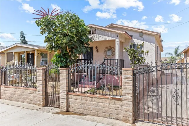 $539,000 | 225 South Kern Avenue, Los Angeles, CA 90022