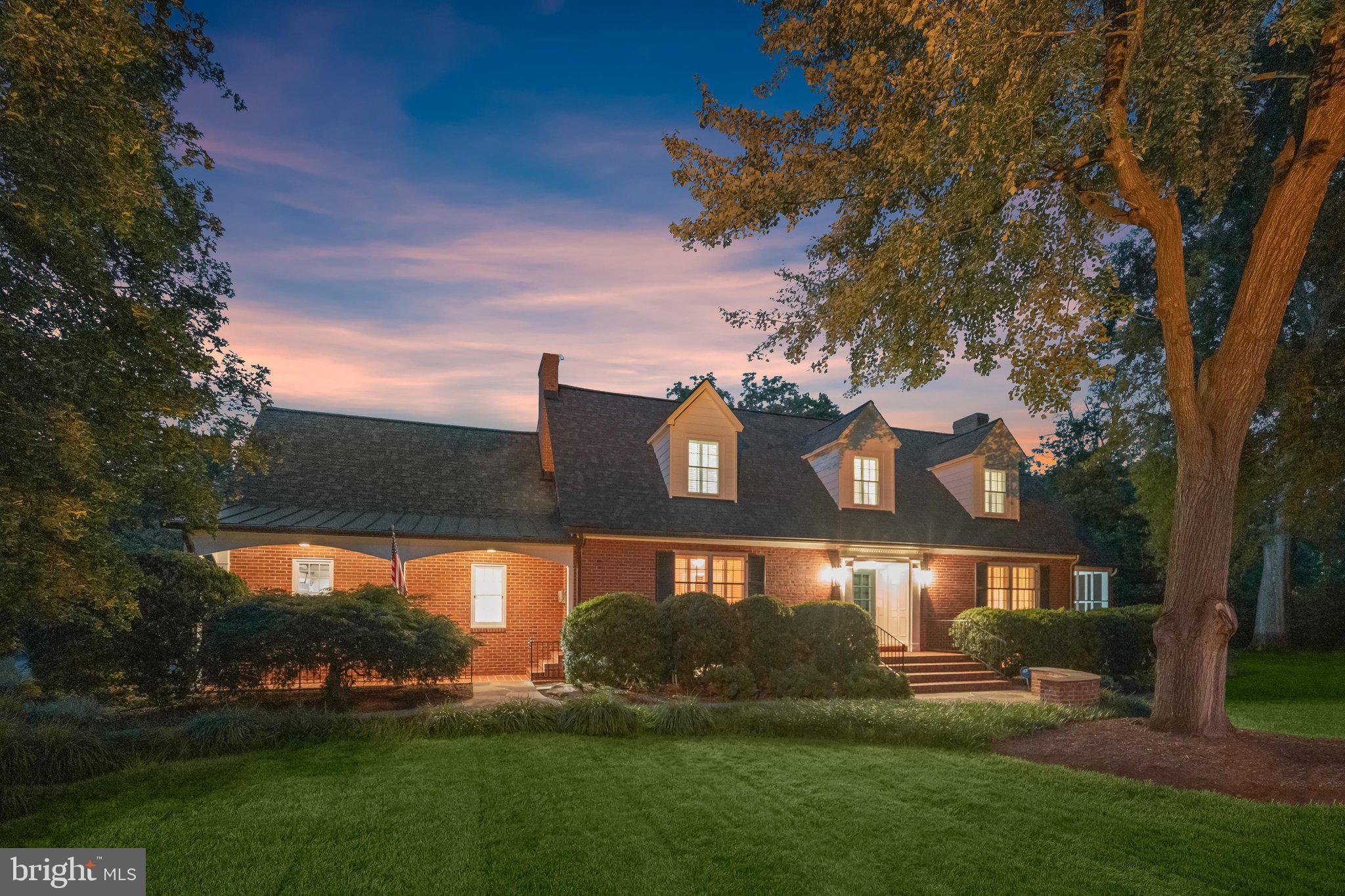 9305 Main Street Manassas, VA 20110 - Photo 77 of 86 Twilight