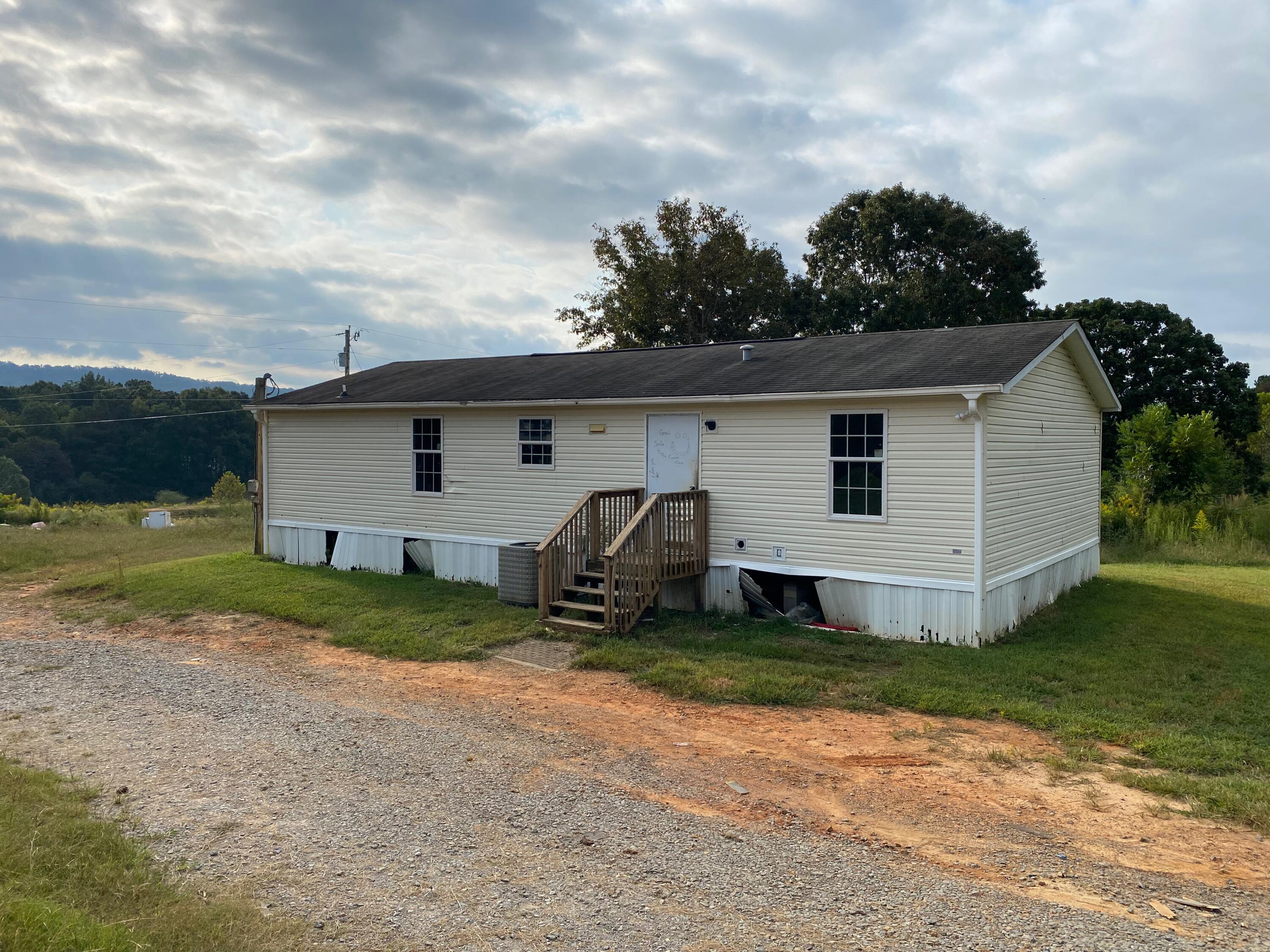 256 McSears Circle LaFayette, GA 30728 - Photo 19 of 22 IMG_8256