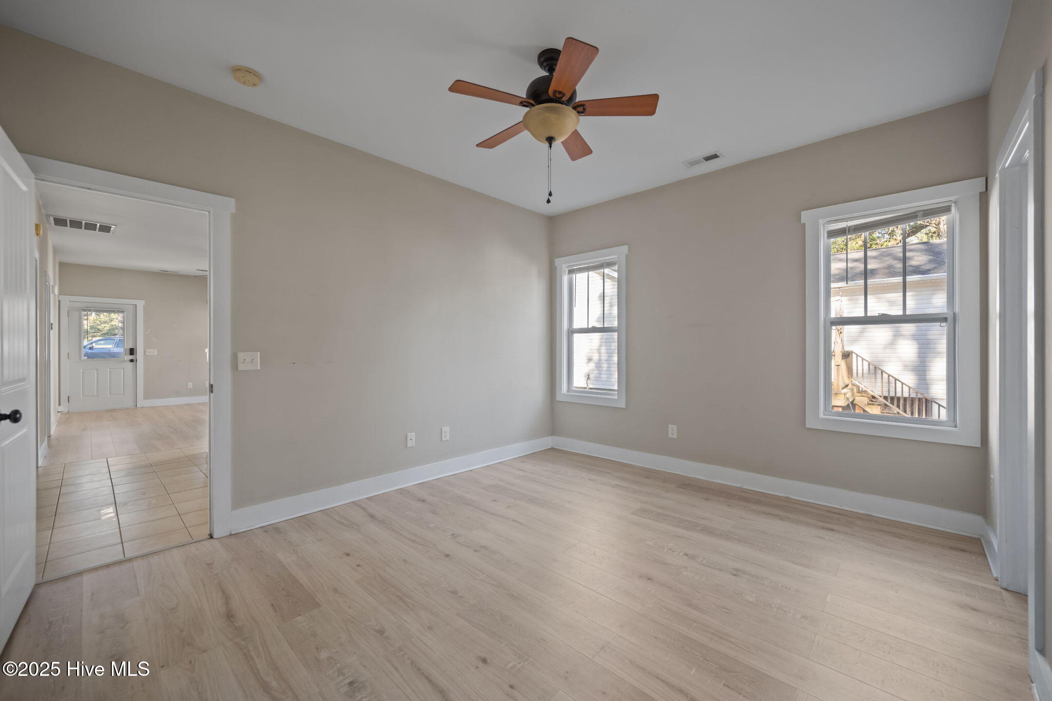 644 East Ocean Road Holly Ridge, NC 28445 - Photo 35 of 39 primarybed3
