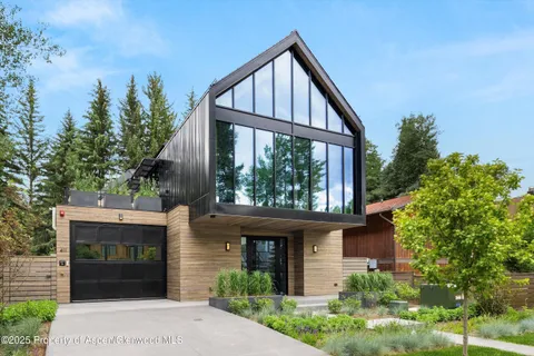 $29,500,000 | 411 Pearl Court, Aspen, CO 81611