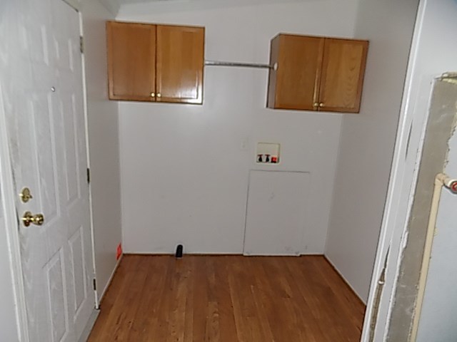 304 Tucker Road Lizella, GA 31052 - Photo 6 of 18 a view of a small room