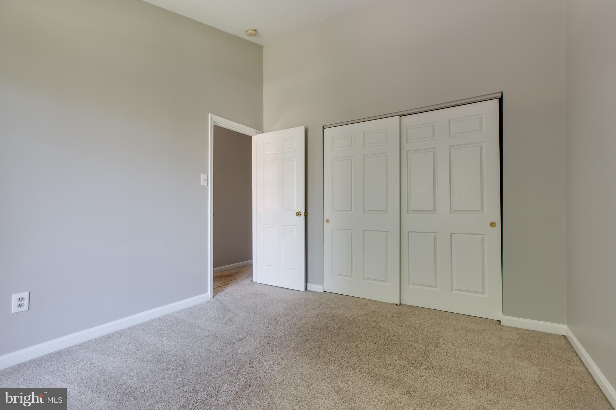 5197 Columbia Road, Unit 952 Columbia, MD 21044 - Photo 26 of 39 Bedroom #2