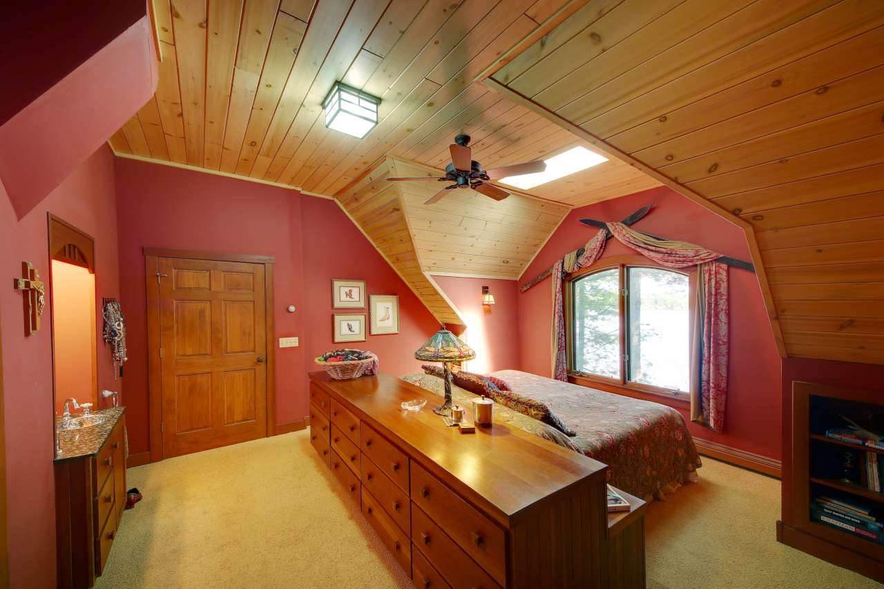 130 Sunset Point Cadillac, MI 49601 - Photo 25 of 53 1835555-24.JPG
