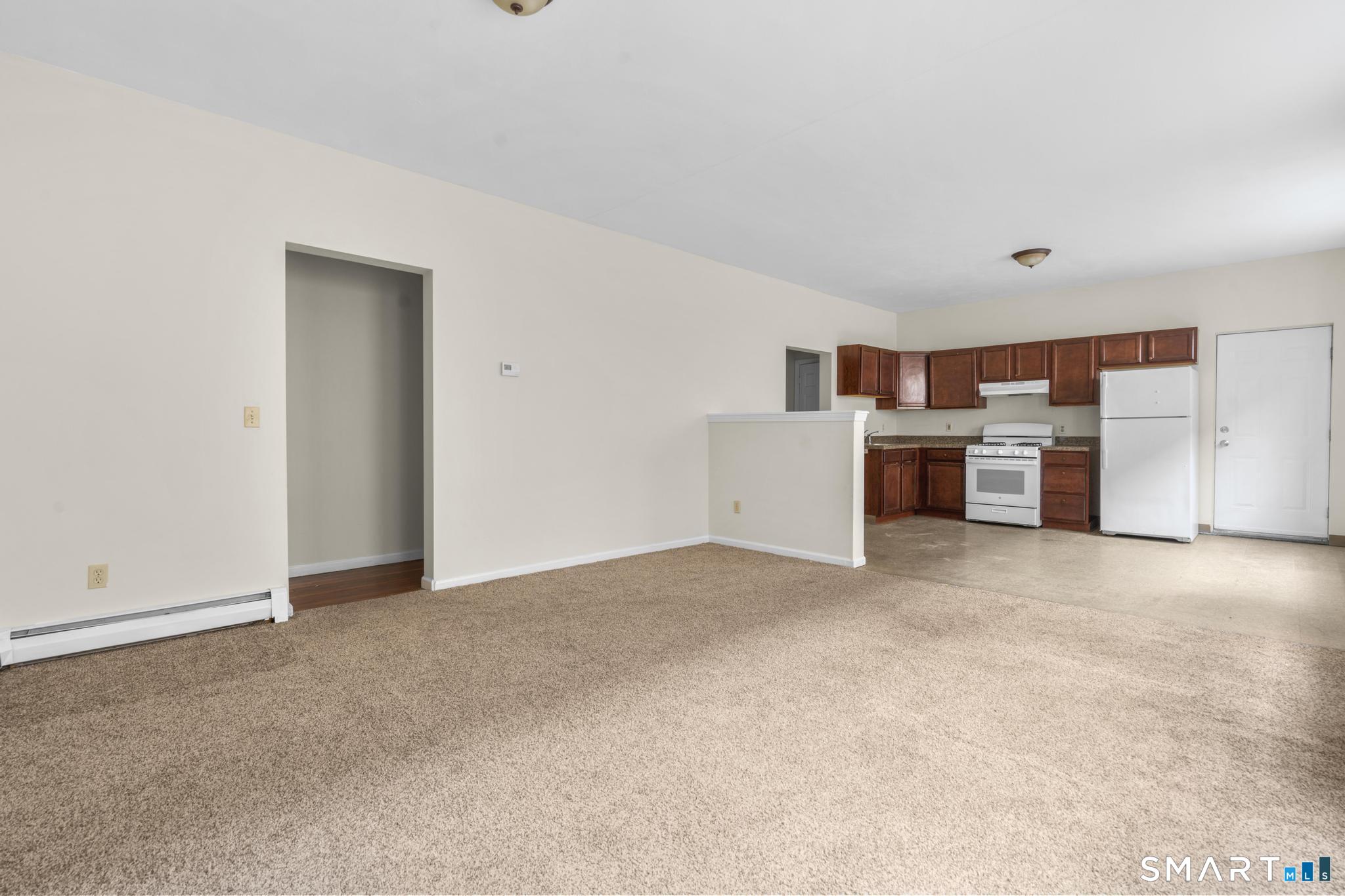 985 Bank Street Waterbury, CT 06708 - Photo 15 of 38