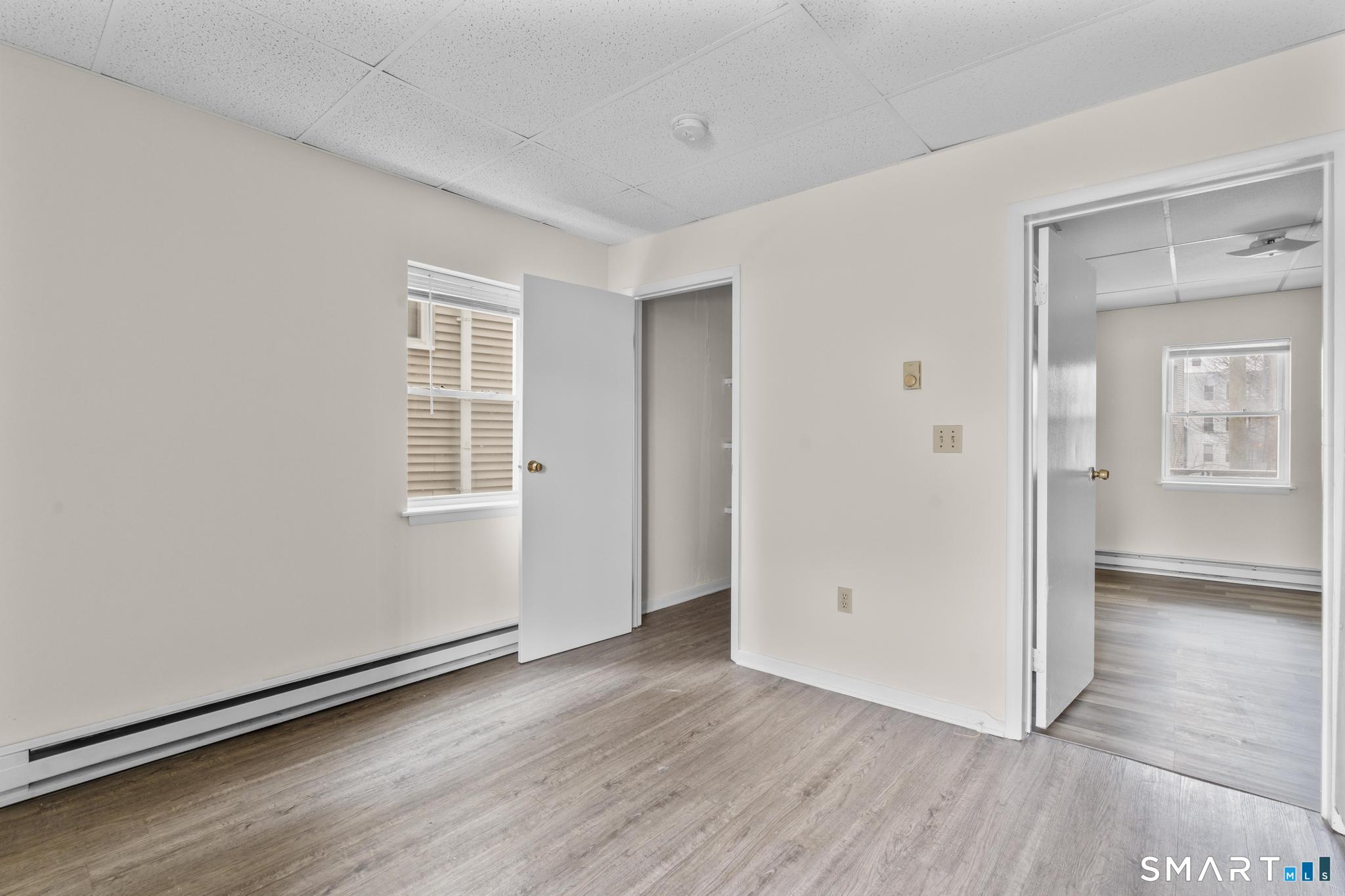 985 Bank Street Waterbury, CT 06708 - Photo 27 of 38