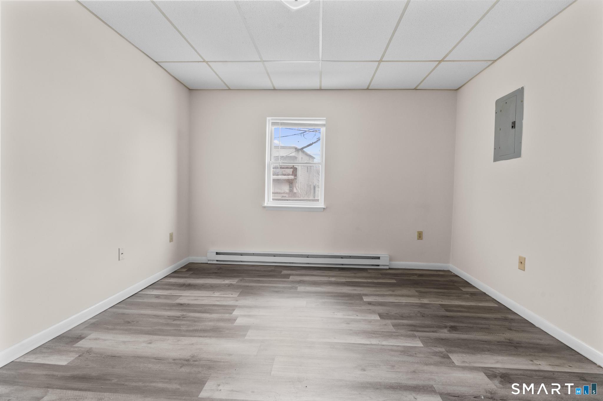 985 Bank Street Waterbury, CT 06708 - Photo 34 of 38