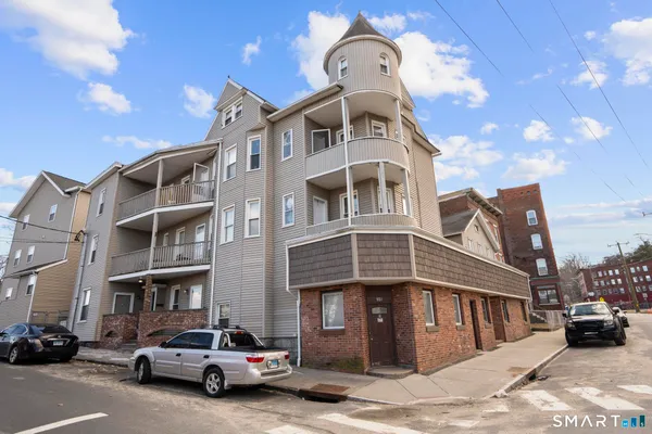 $4,250,000 | 985 Bank Street, Waterbury, CT 06708