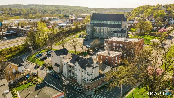$4,250,000 | 985 Bank Street, Waterbury, CT 06708