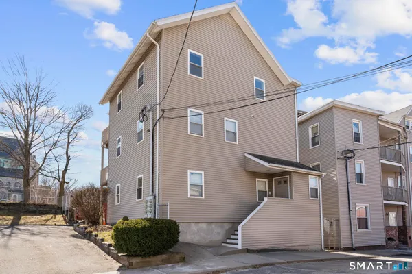$4,250,000 | 985 Bank Street, Waterbury, CT 06708