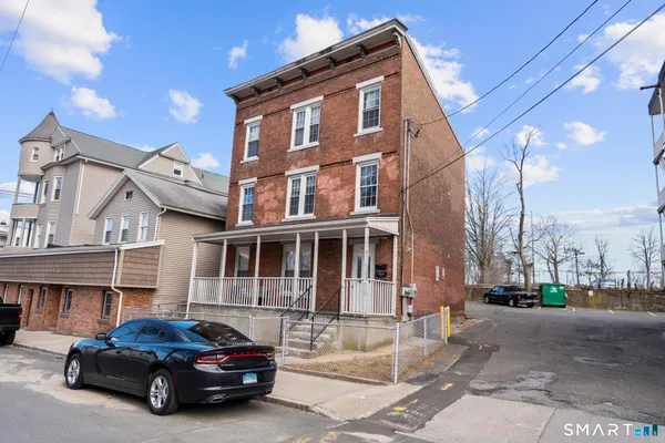$4,250,000 | 985 Bank Street, Waterbury, CT 06708