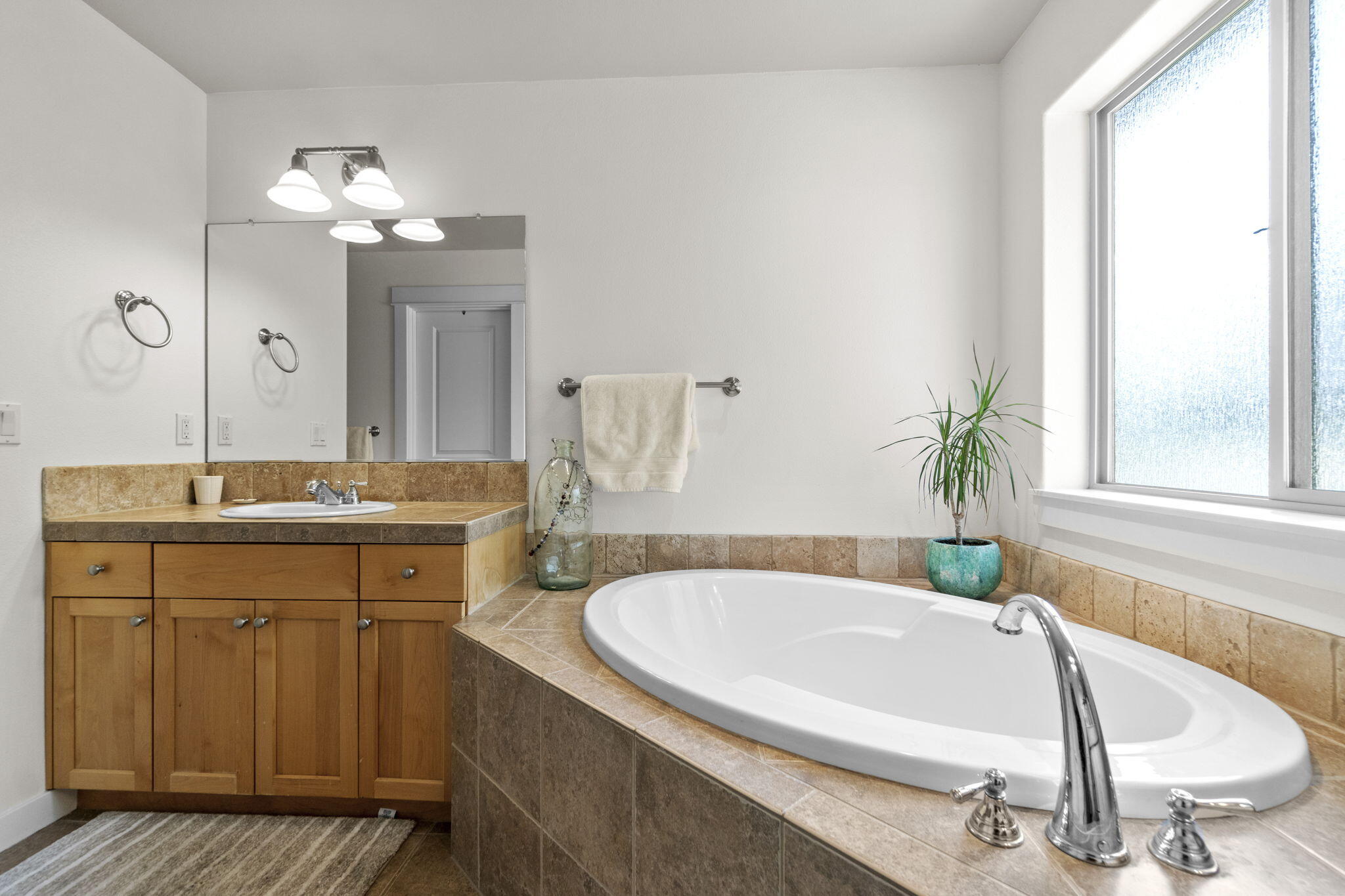 62459 Eagle Road Bend, OR 97701 - Photo 21 of 40 36-web-or-mls-56-print-DSC07501