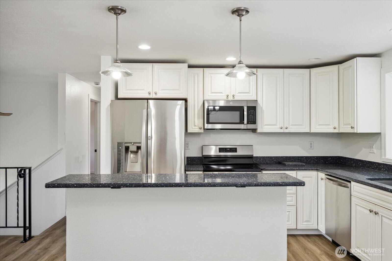 16931 20th Drive Southeast Bothell, WA 98012 - Photo 5 of 31