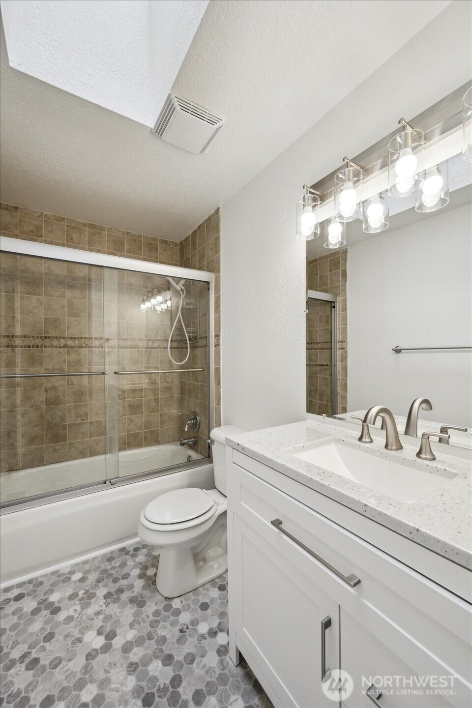 16931 20th Drive Southeast Bothell, WA 98012 - Photo 9 of 31