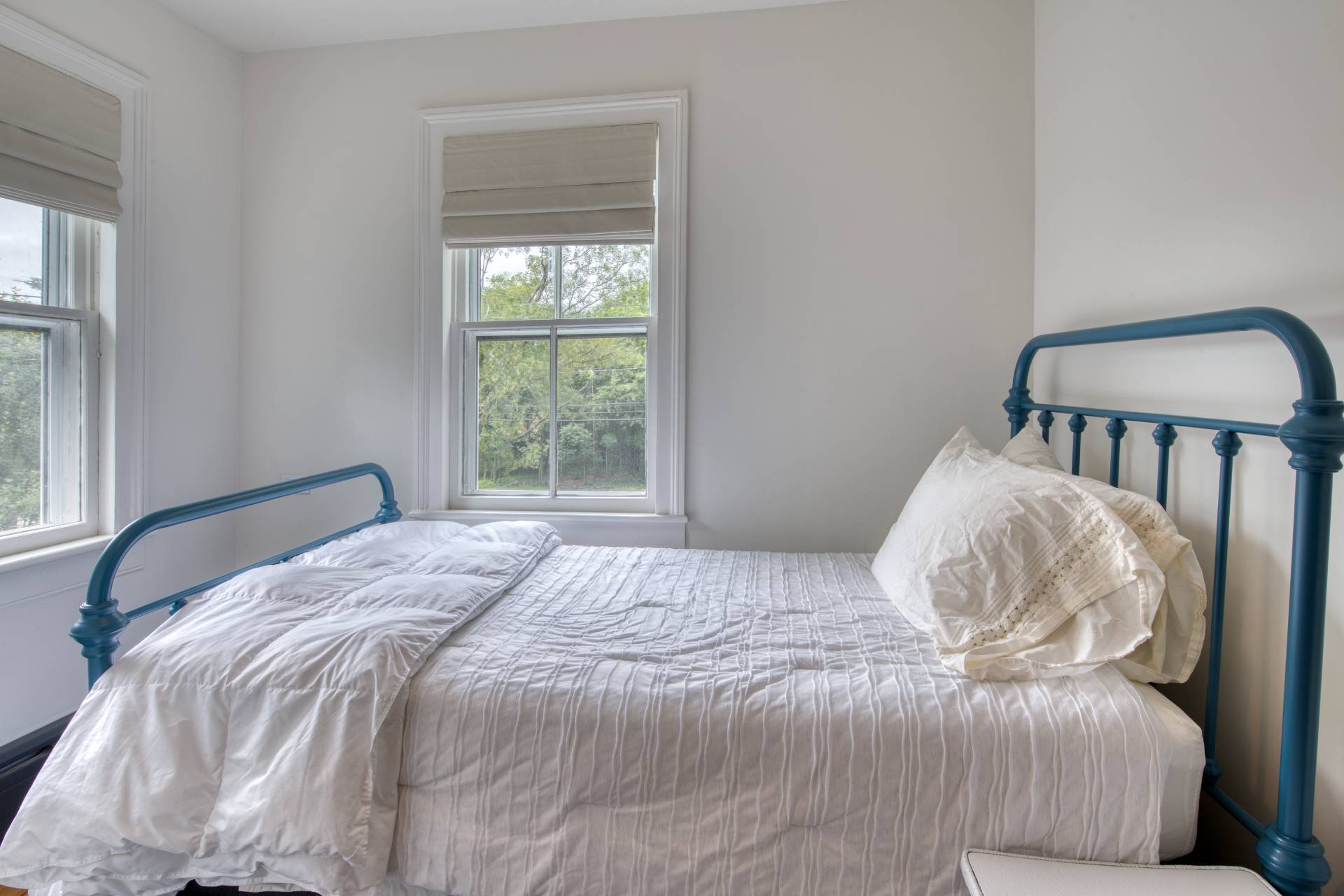 947 Springs Fireplace Road East Hampton, NY 11937 - Photo 14 of 16