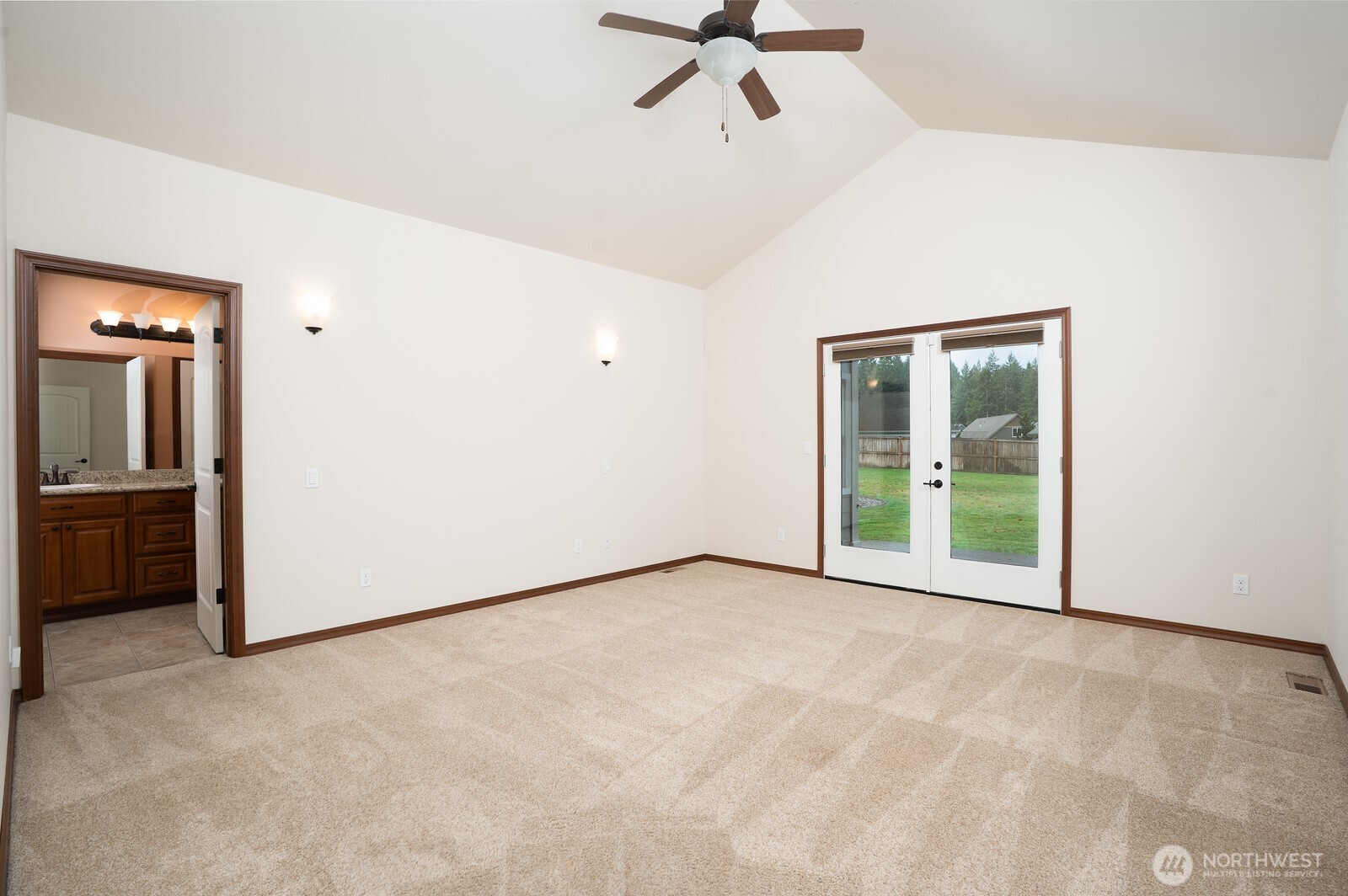 8835 Fox Ridge Lane Southeast Olympia, WA 98513 - Photo 15 of 33