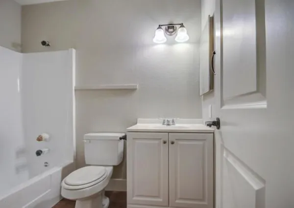 $800 | 830 South Dobson Road, Unit 76, Mesa, AZ 85202