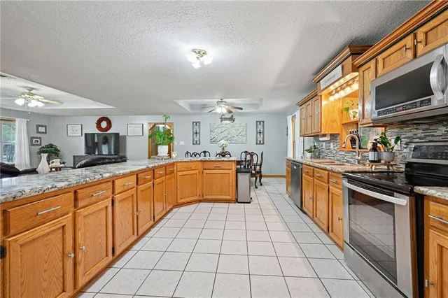 $550,000 | 26400 Highway 40, Bush, LA 70431