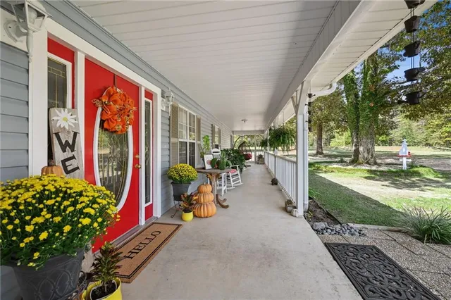 $550,000 | 26400 Highway 40, Bush, LA 70431