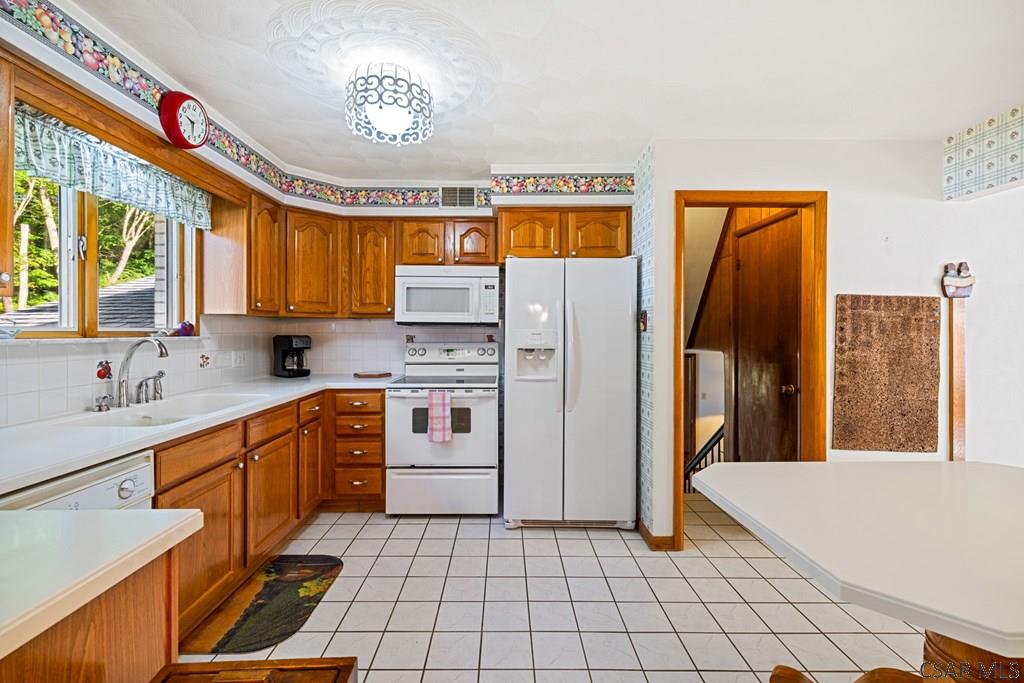 100 Doel Road Johnstown, PA 15905 - Photo 13 of 42