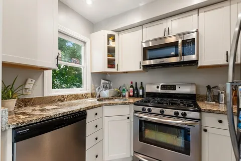 $825,000 | 54 Crescent Avenue, Unit N, Boston, MA 02125