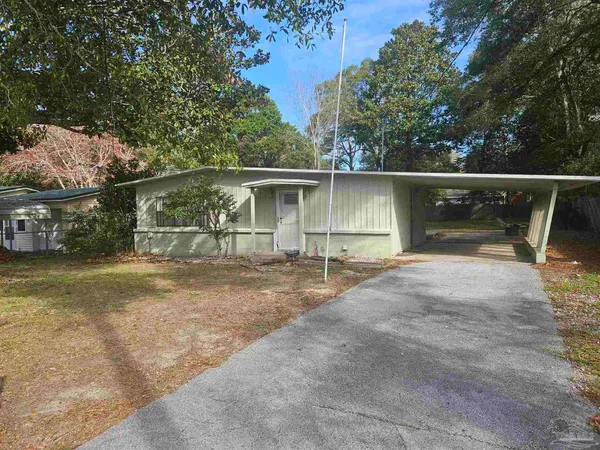 $219,000 | 360 Okaloosa Avenue, Valparaiso, FL 32580